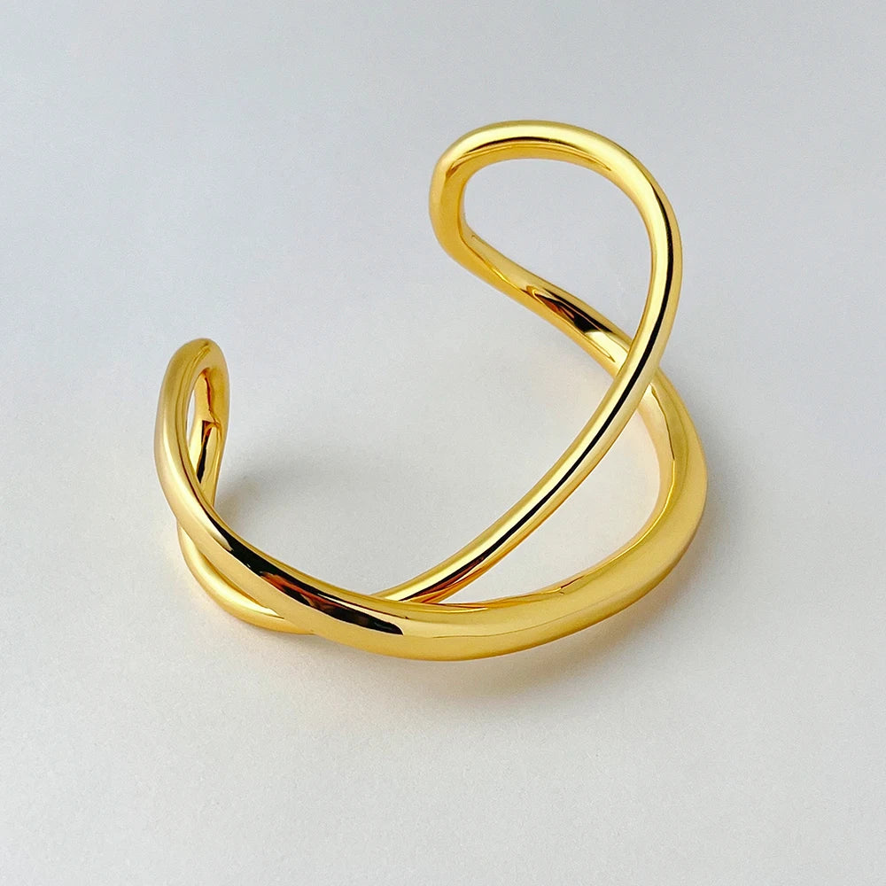 Bracelet ouvert irrégulier Finition dorée