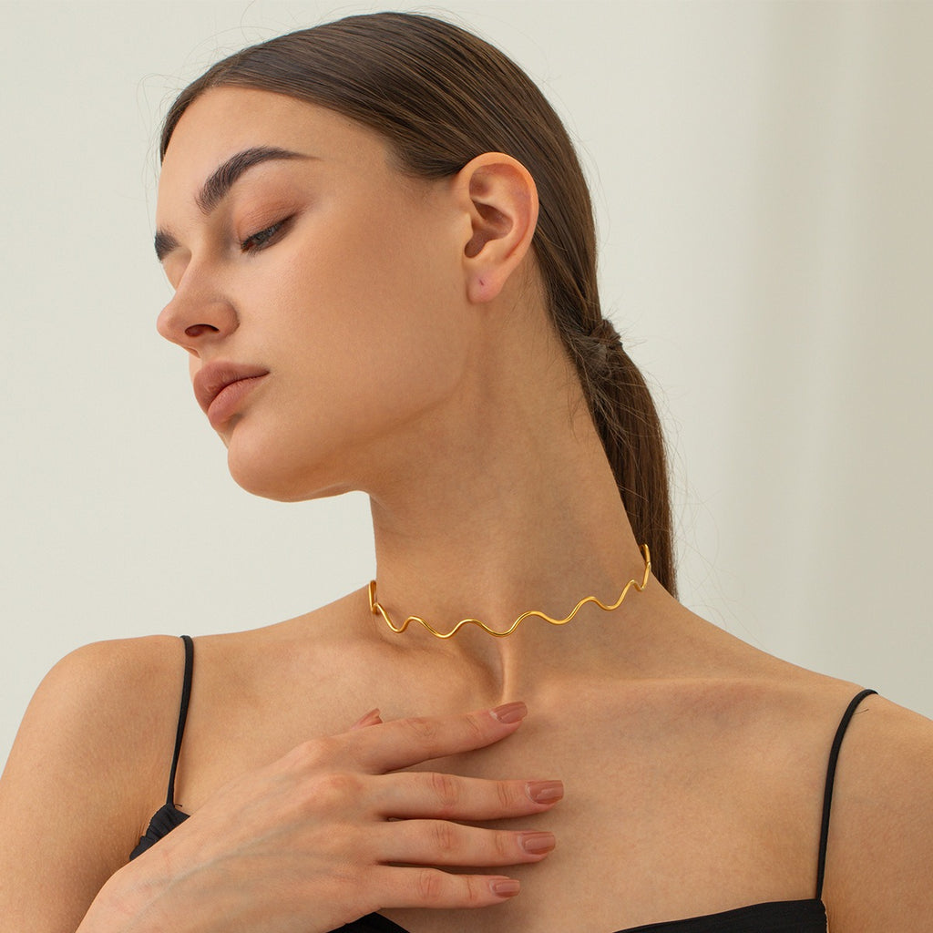Collier vague en Acier Inoxydable
