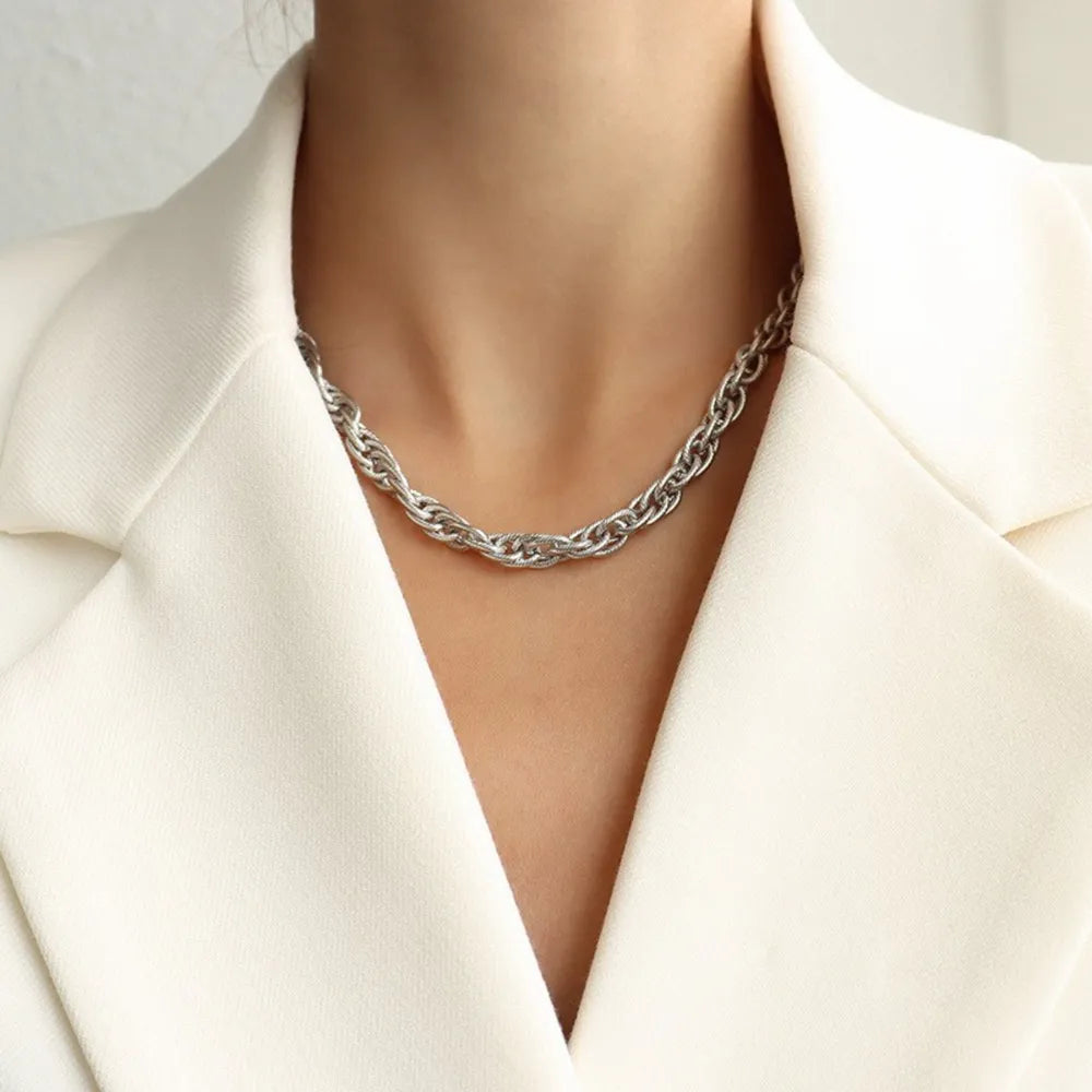 Collier chaîne en Titane doré
