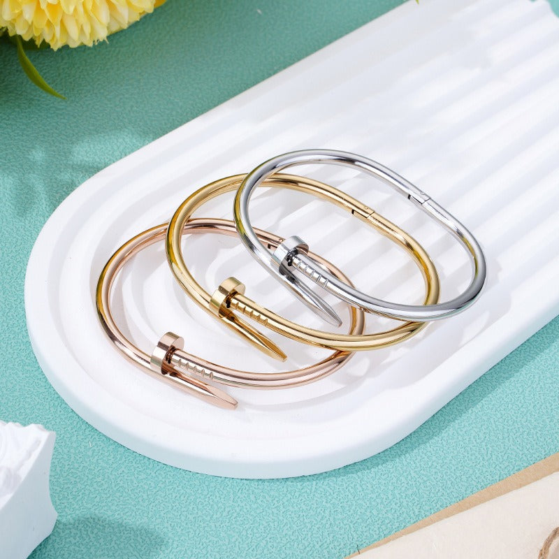 Bracelet Nail en Acier Titane