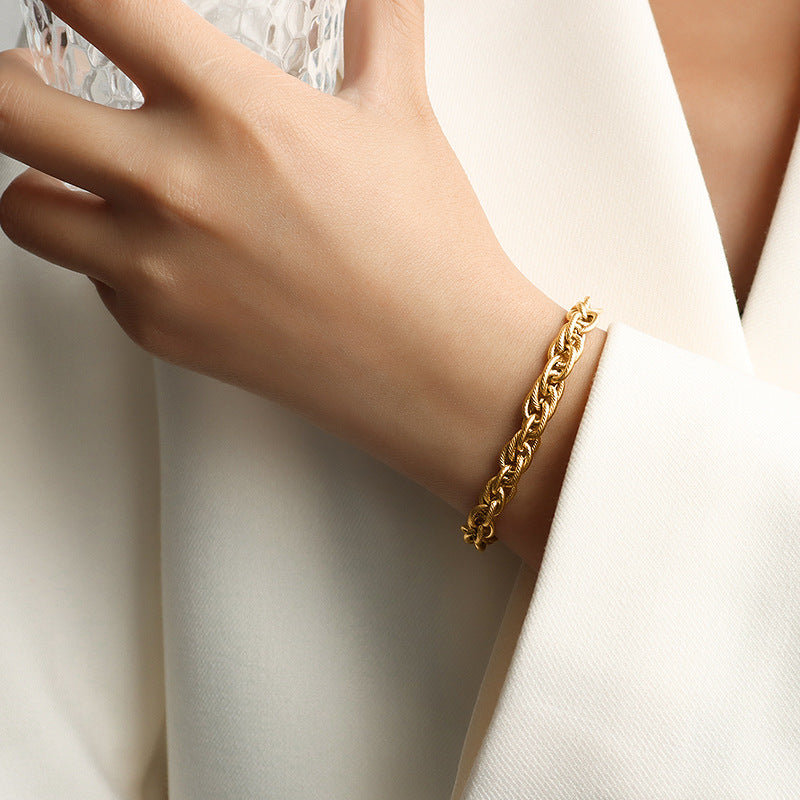 Bracelet Chaîne en Acier Titane doré